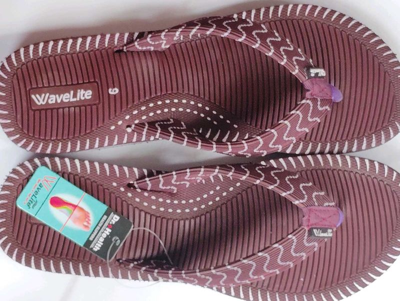 Wavelite Dr. Health Flip Flops Size 9