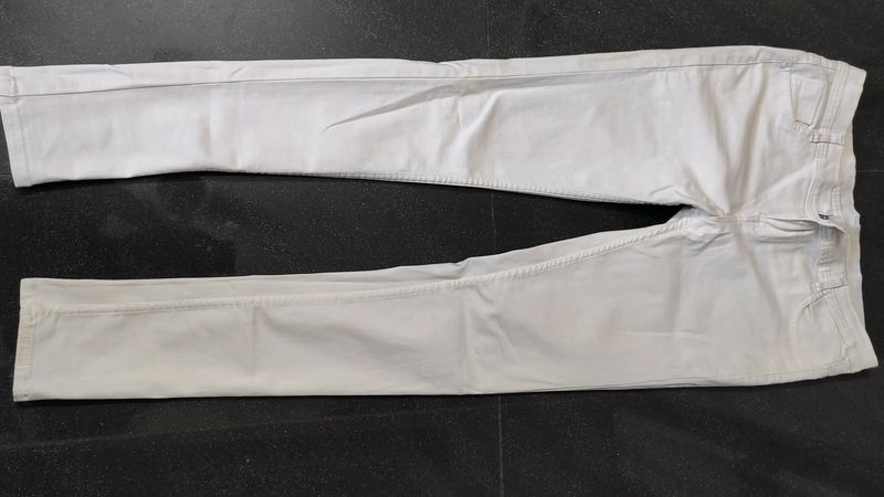Stylish White Jean