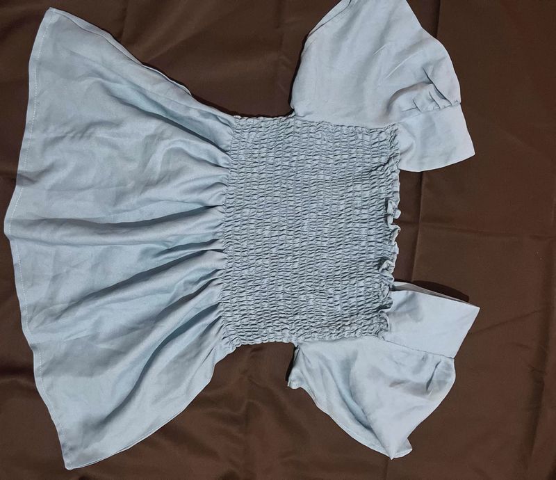 Like New Brand Top