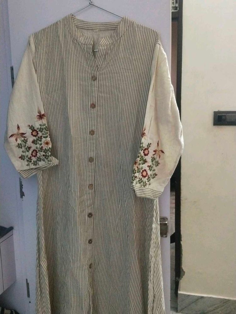 Striped Embroidered Kurta
