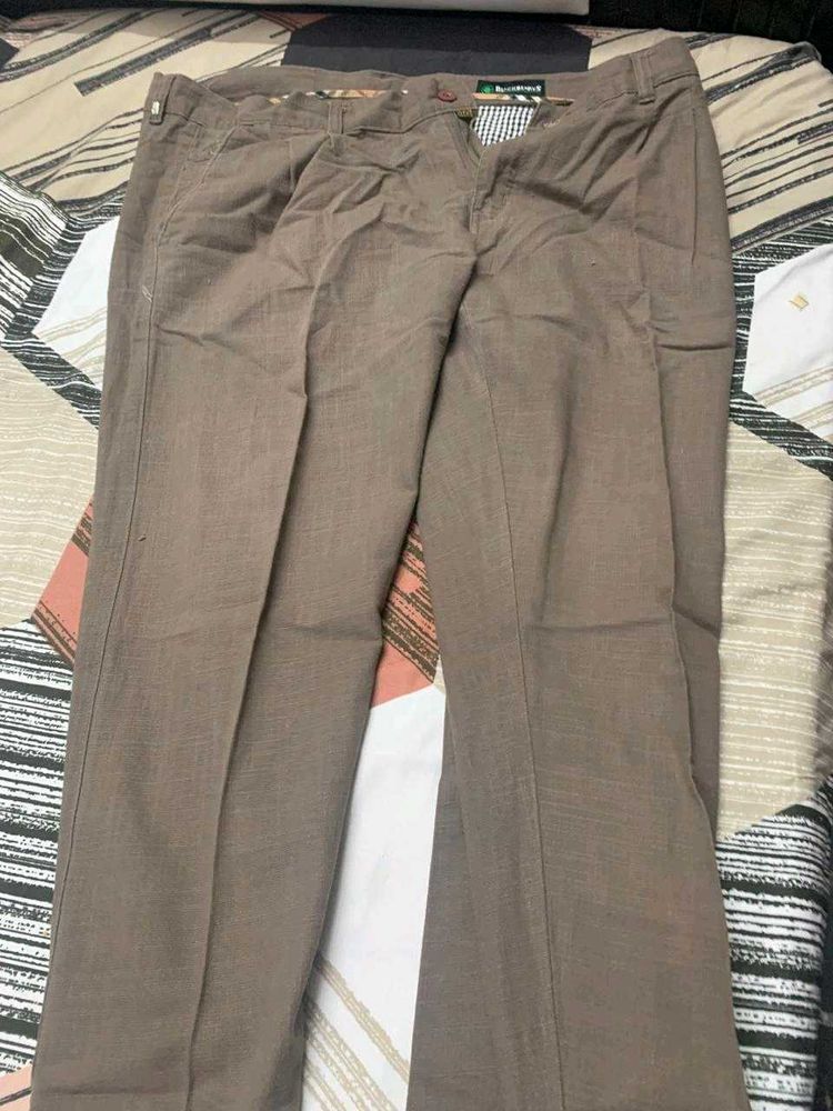 Men&#39;s Brown Pants