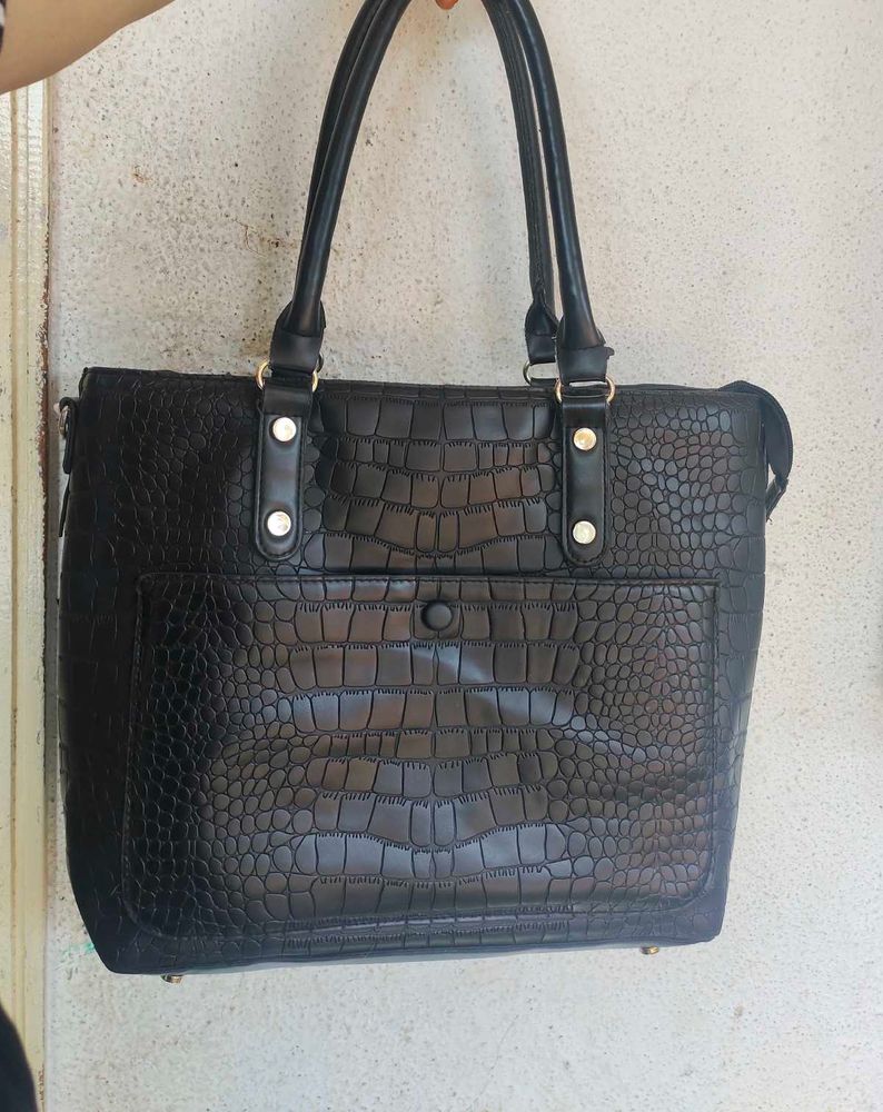 Basic Black Leather Tote Bag