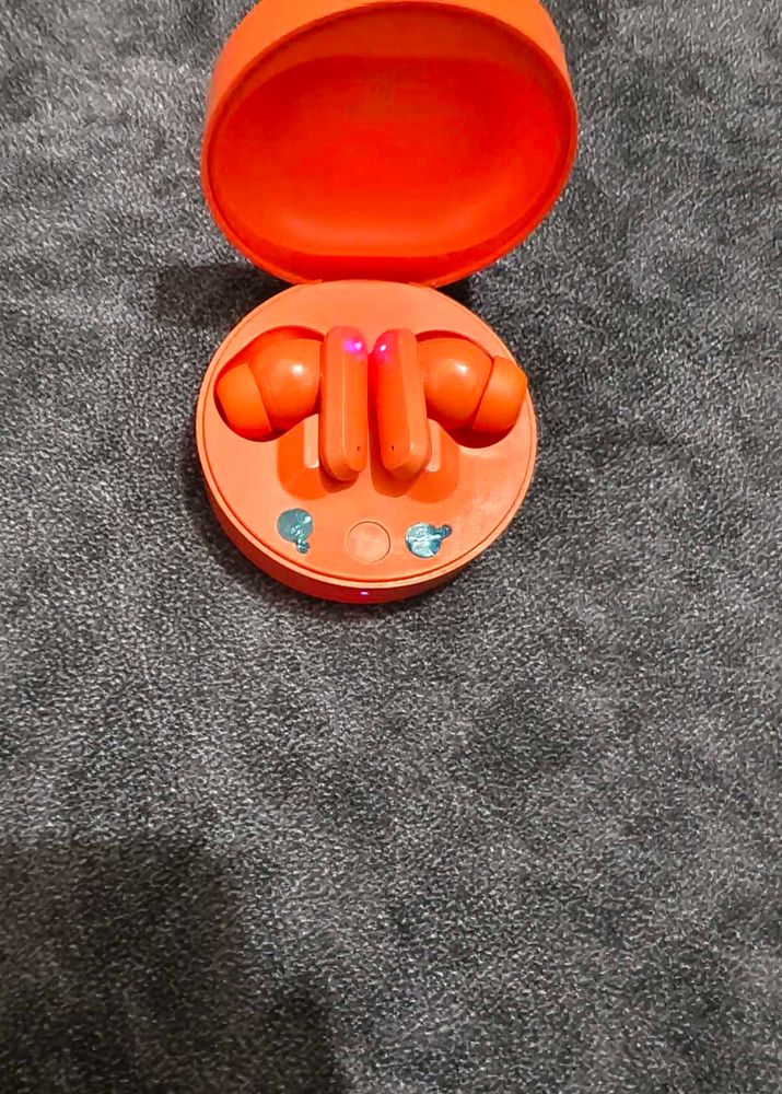 New Tune Earbuds Bass Sound With Anc Hot Red Colou