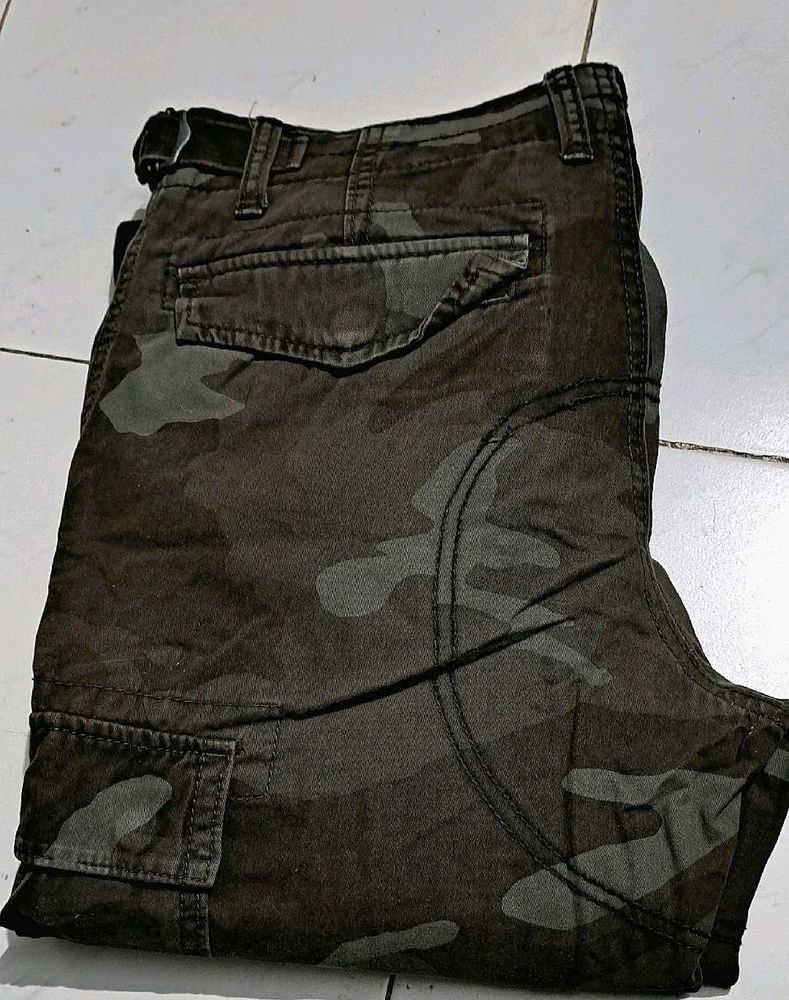 OLD NAVY Vintage Camo Straight Cargo