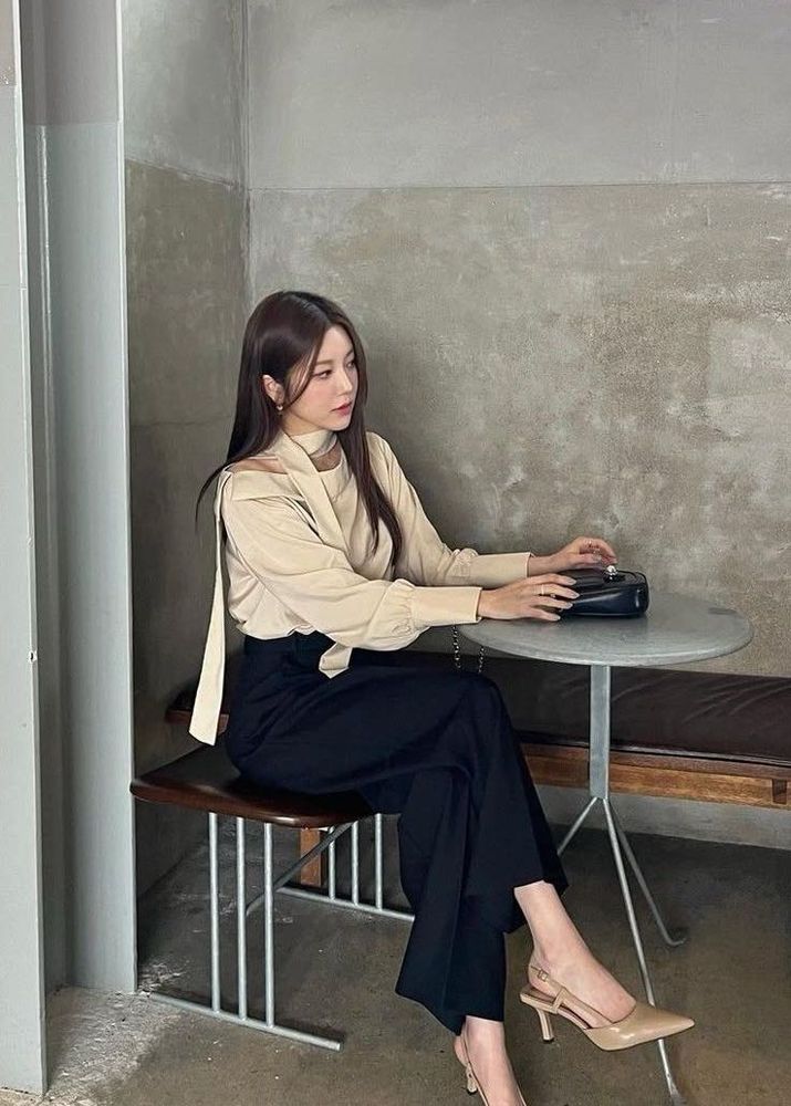 Zara High Waist Elegant Black Trousers