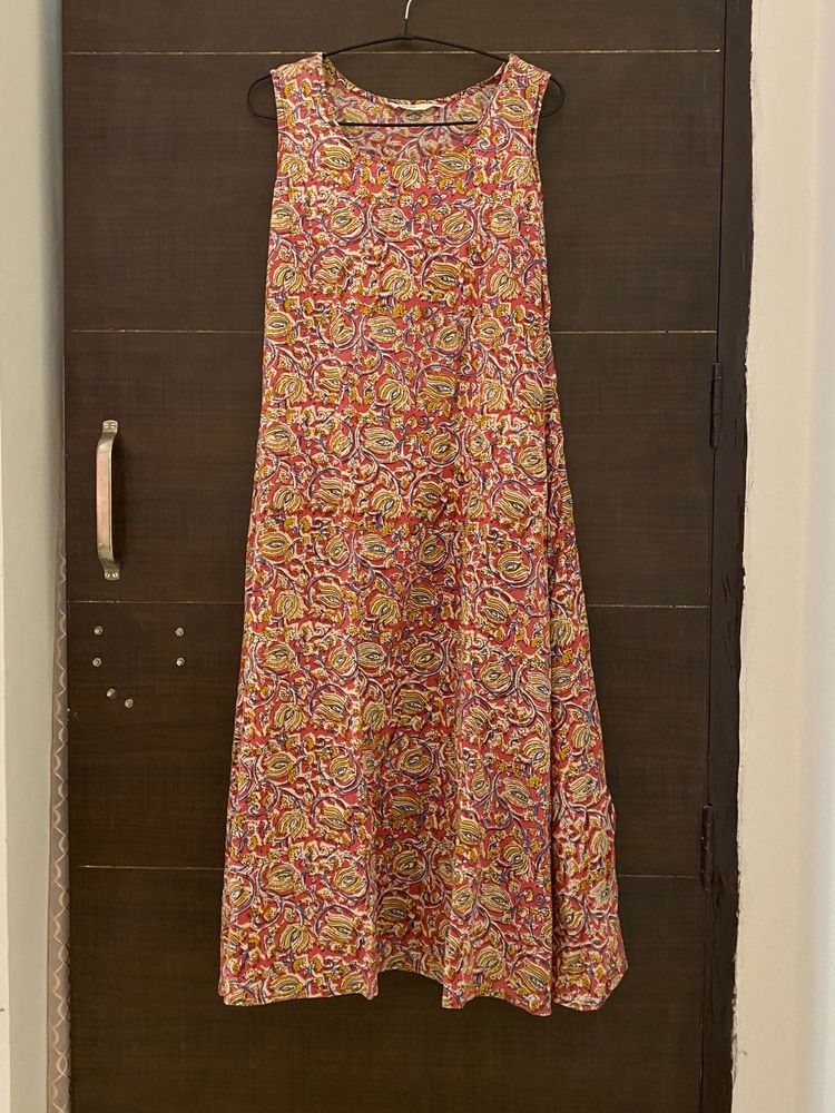 Floral Print Sleeveless Dress