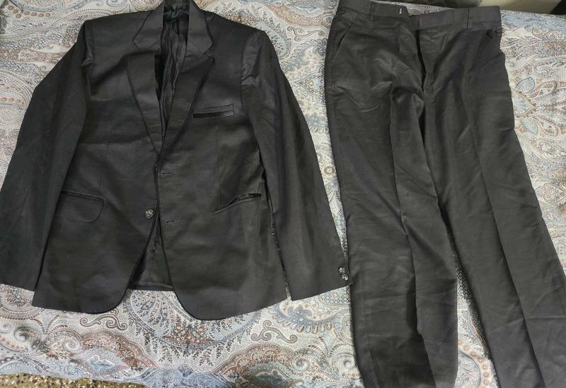 Stylish Black Suit