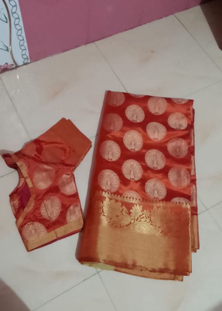 Red Shinning Saree