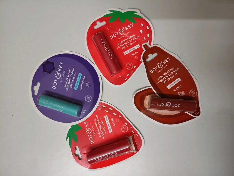 Dot &amp; Key Lip Balm Set