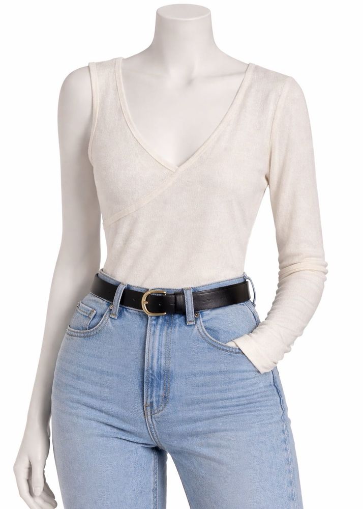 Ivory V-Neck Long Sleeve Top