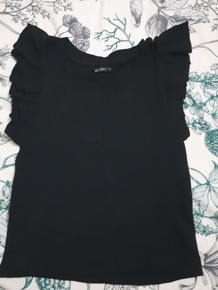Zudio Black Crop Tee With Ruffled Sleeves