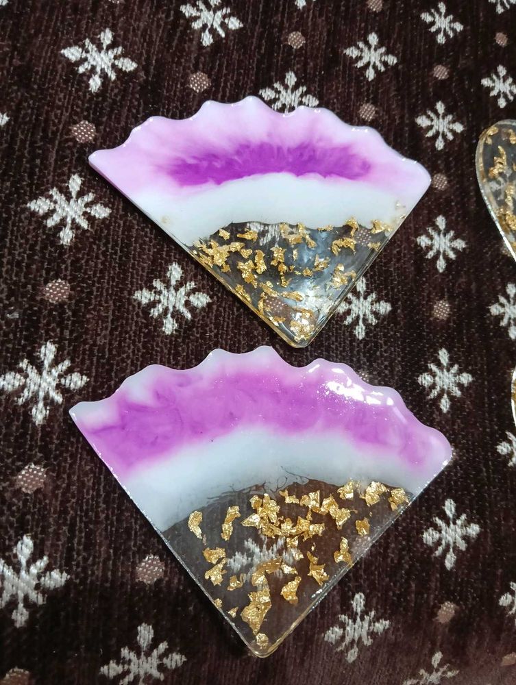 2 Resin Coasters