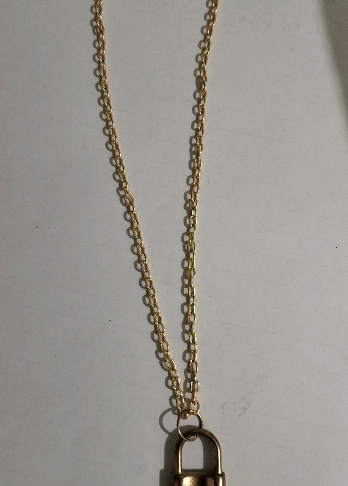 Lock Pendant Chain