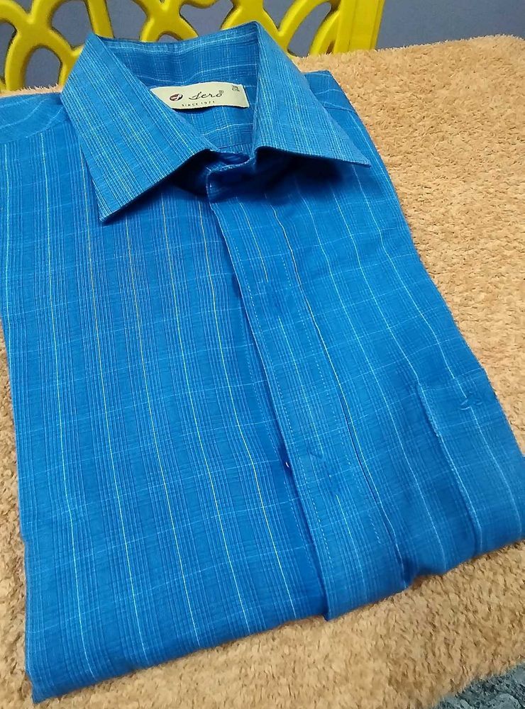 Zero Men&#39;s Cotton Rich Checked Contemporary Shirt