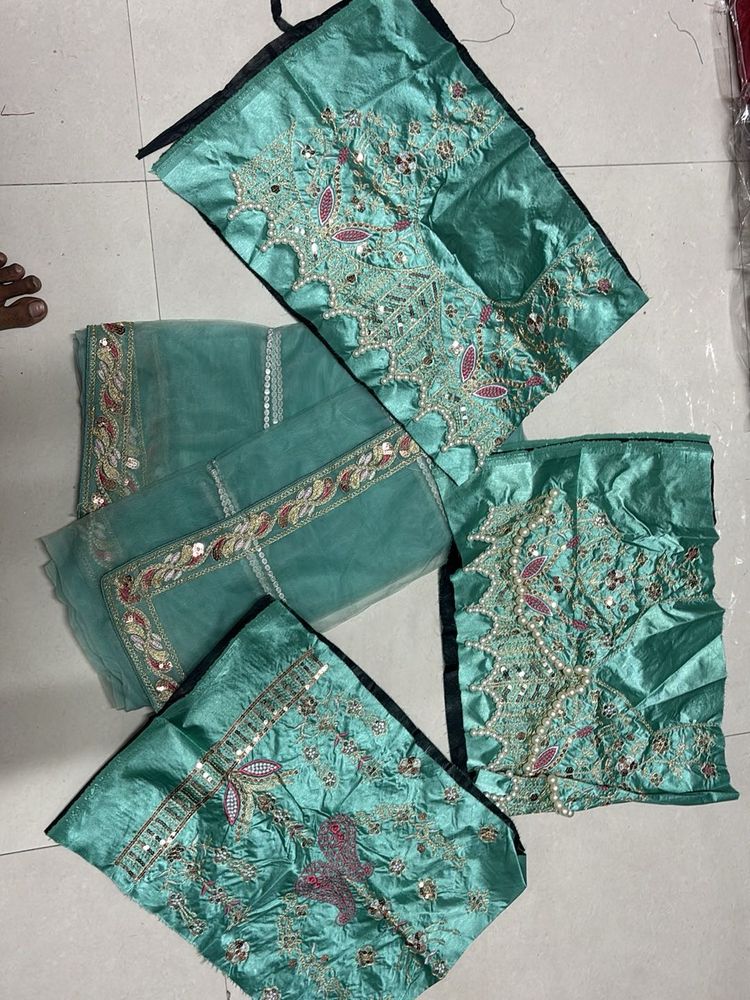 Elegant Unstitched saree Set