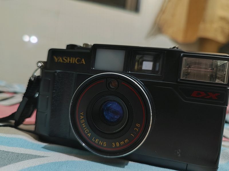 Yashica dx mf-2 super kyocera Japan (1991)