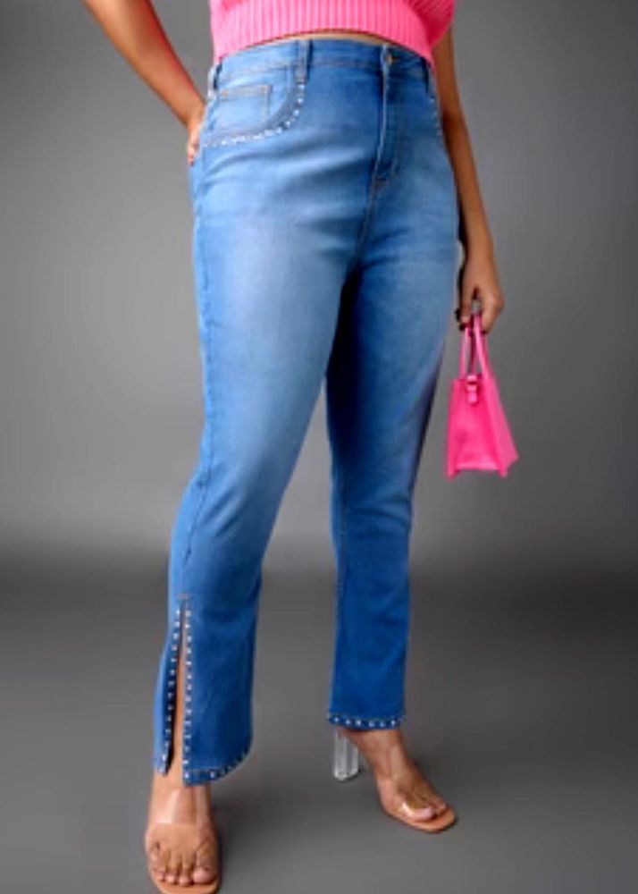 Stylish Split Hem Jeans