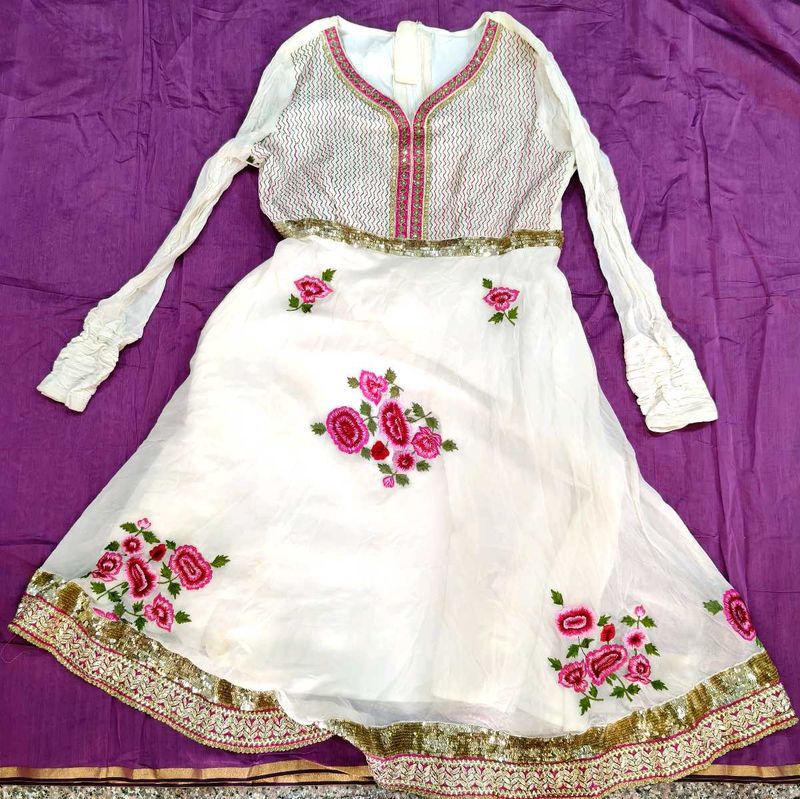 Elegant White Ethnic anarkali in good condition.