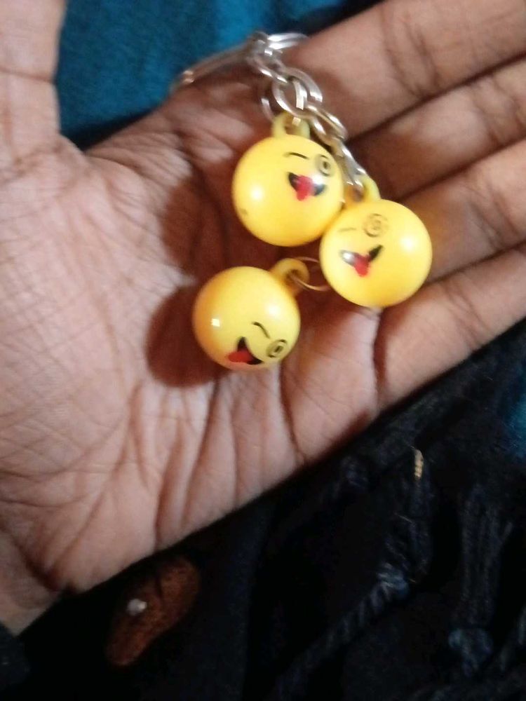 Emoji Keyring