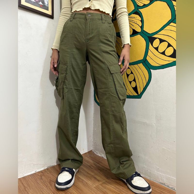 H&amp;M Canvas Cargo Pant