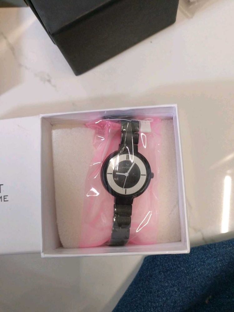 Stylish Women&#39;s Watch