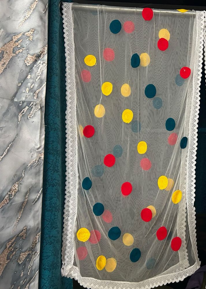 White Net Polka Dot Dupatta (dyeable)