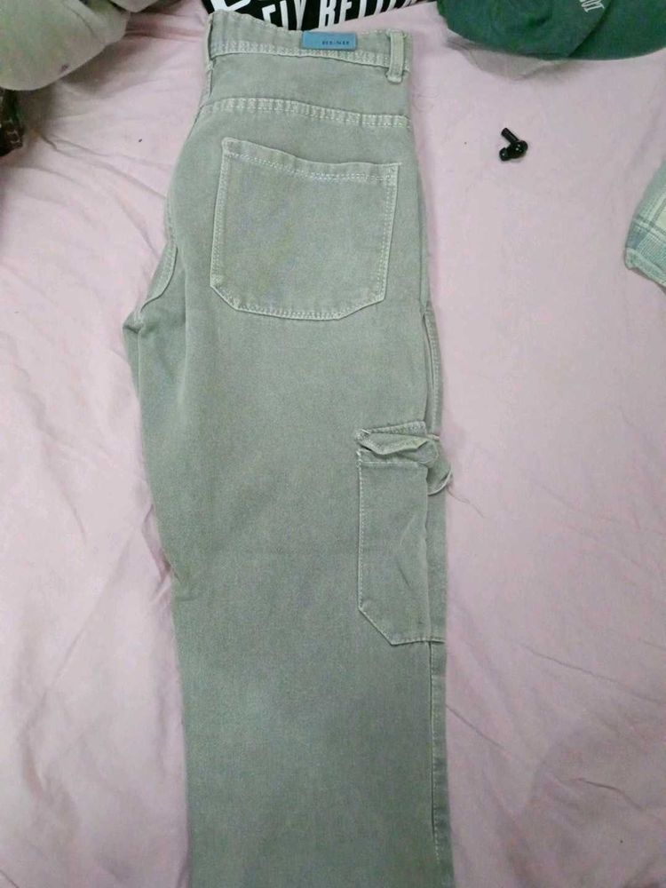 Cargo Pants - Trendy &amp; Stylish