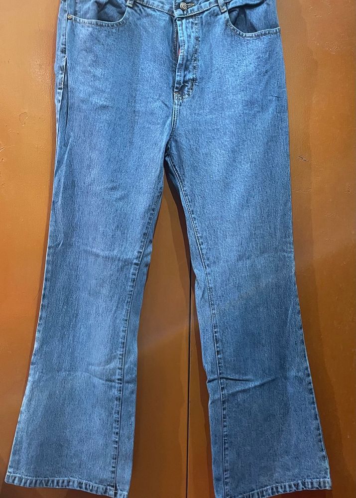 Bootcut Jeans