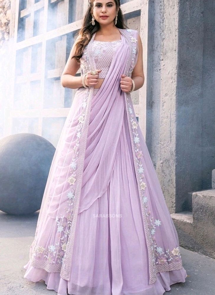 🆕🆕Lilac Colour Drape Saree with Shrug