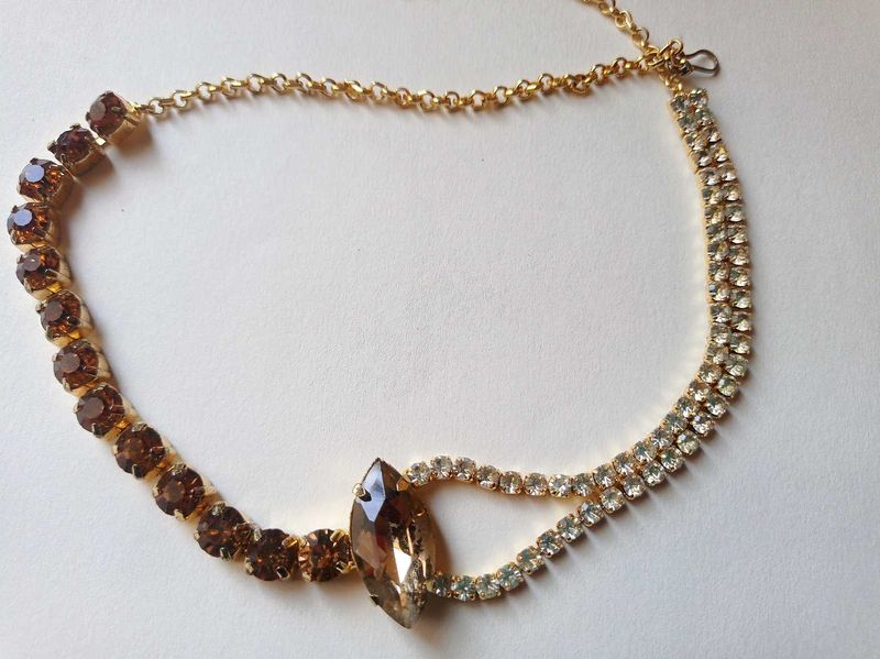 Elegant Chokar Set