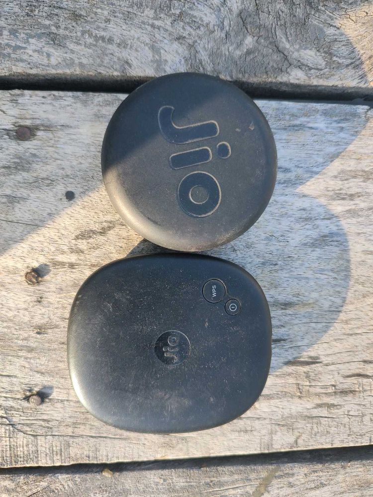 Jio Fai.  2ps
