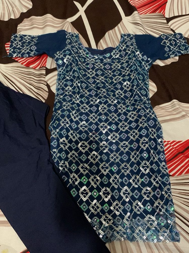 Blue Baby Girl Embellished Kurti Set