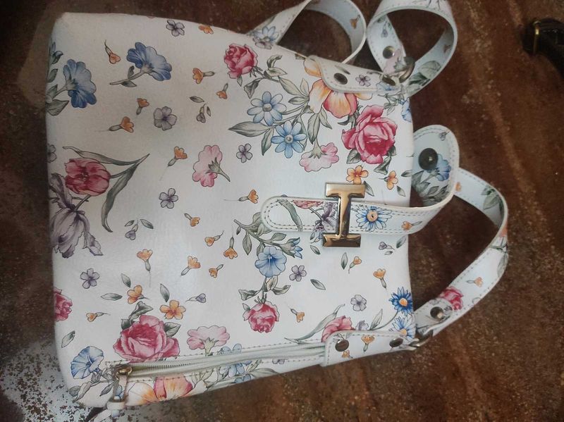 new unused Floral Handbag