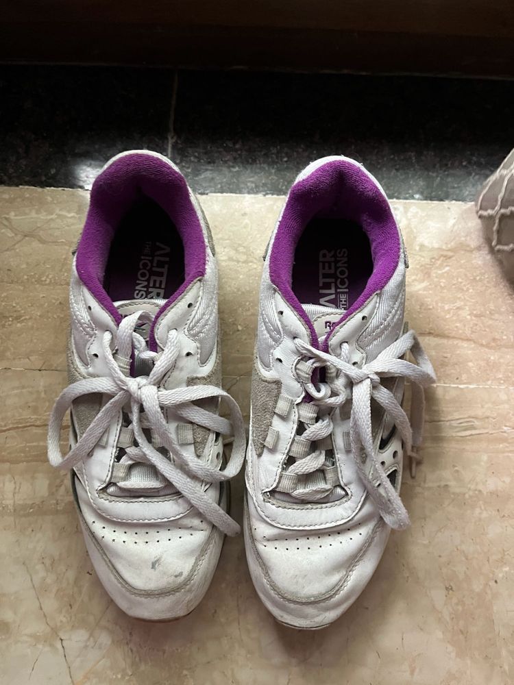 White Unisex Sneakers