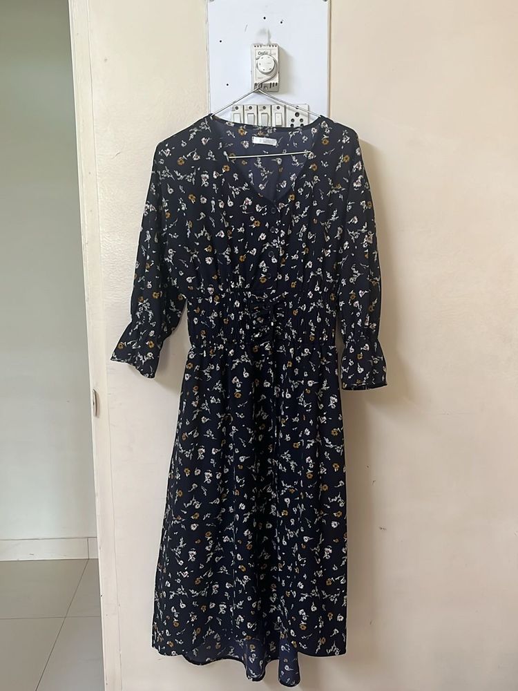 Floral Navy Blue Dress! V-Neck