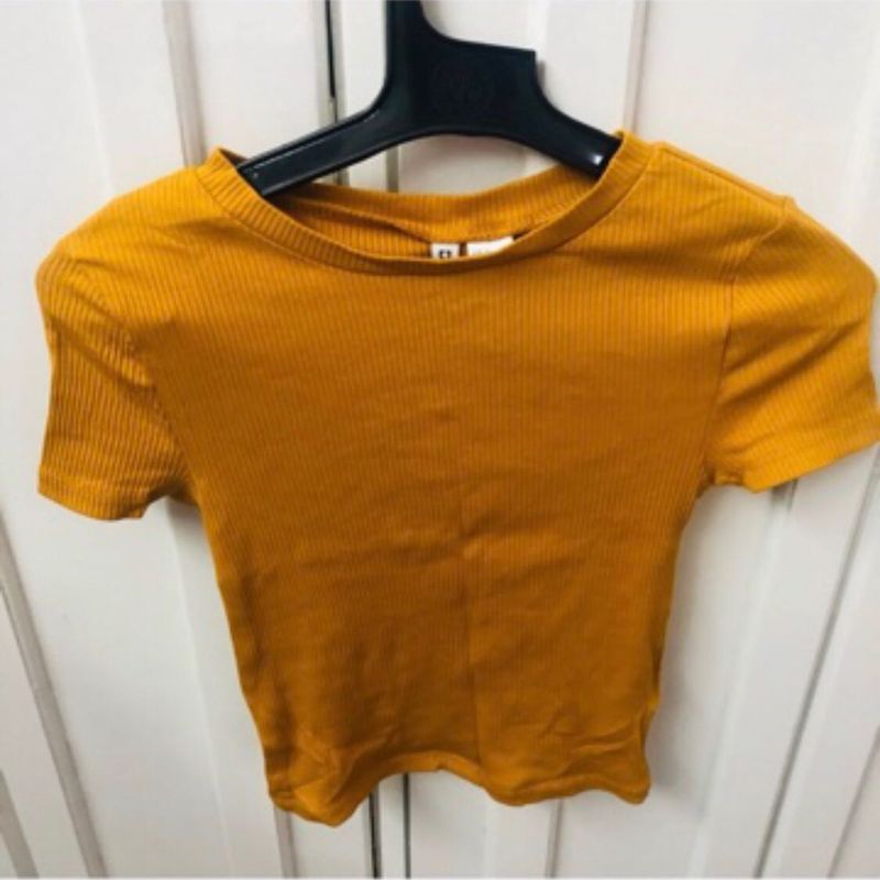 H&amp;M Ribbed Top