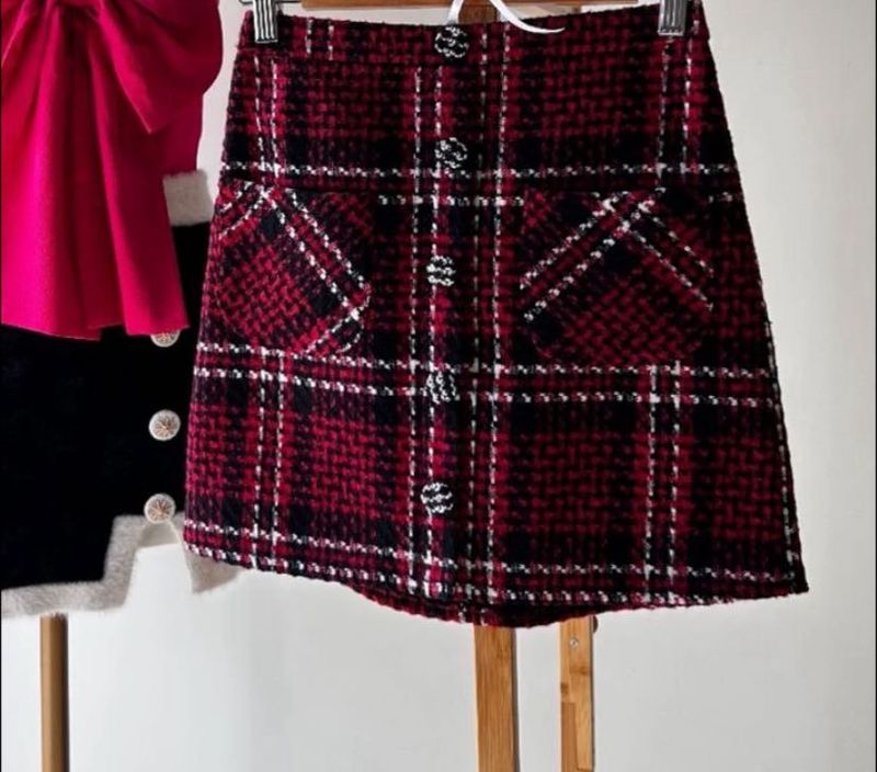 Mini Skirt In Tweed Design(Woolen/Acrylic)
