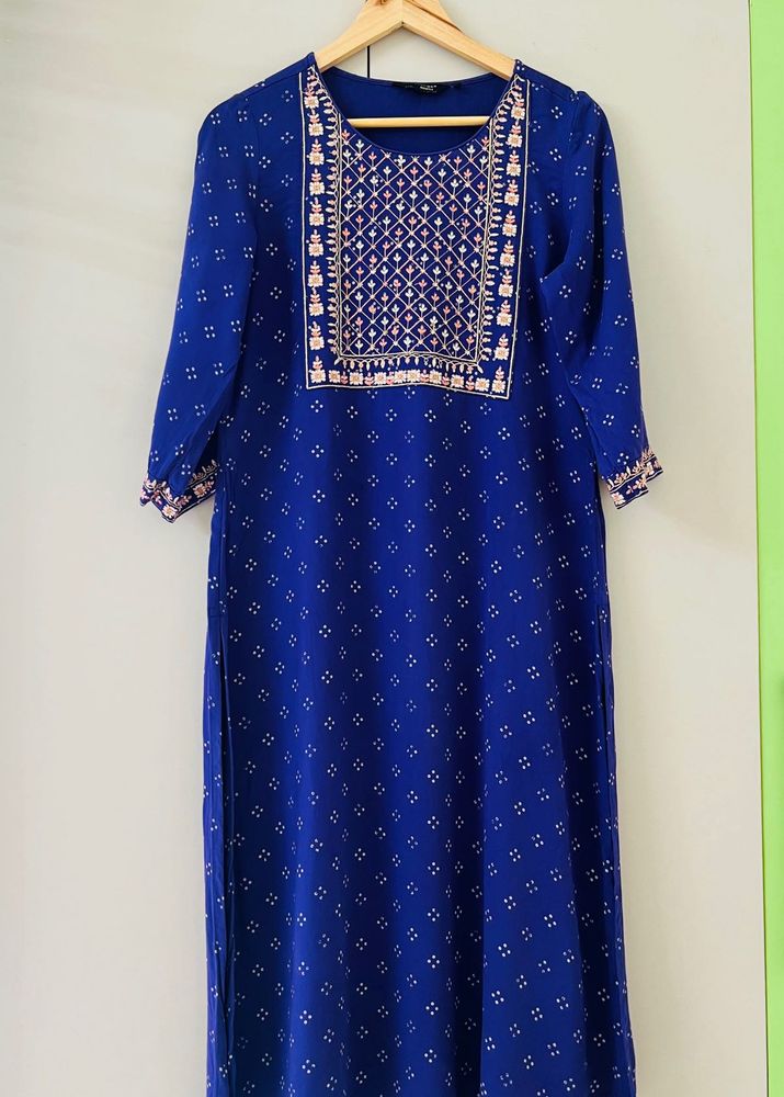 Royal Blue Kurta Set With Leggings