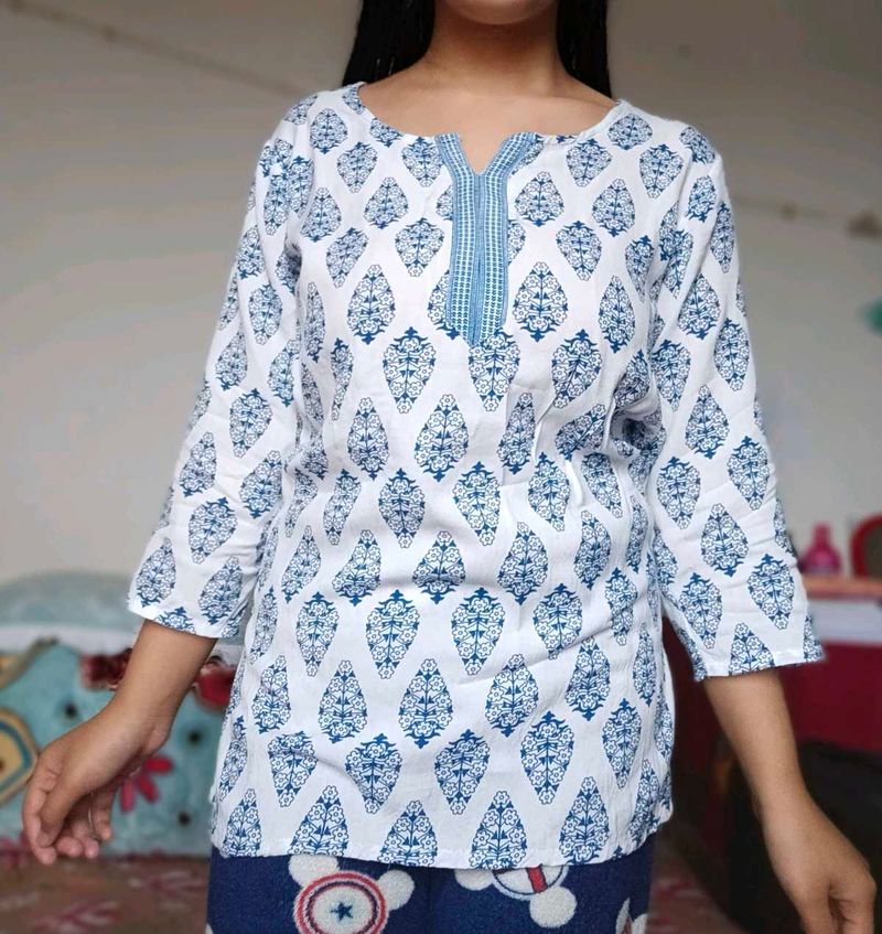 Short Kurti/Top
