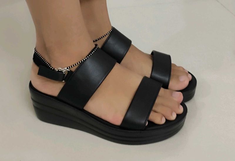 Elegant Black Daily wear Wedge Heels