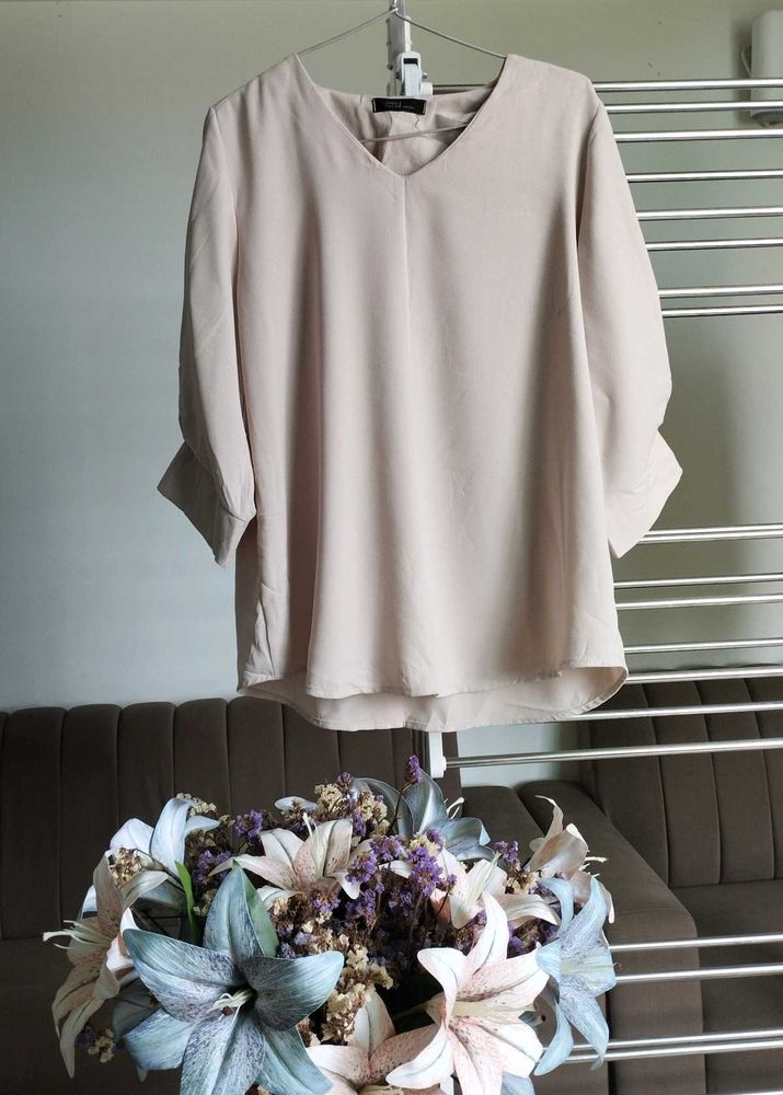Elegant Beige V-Neck Blouse