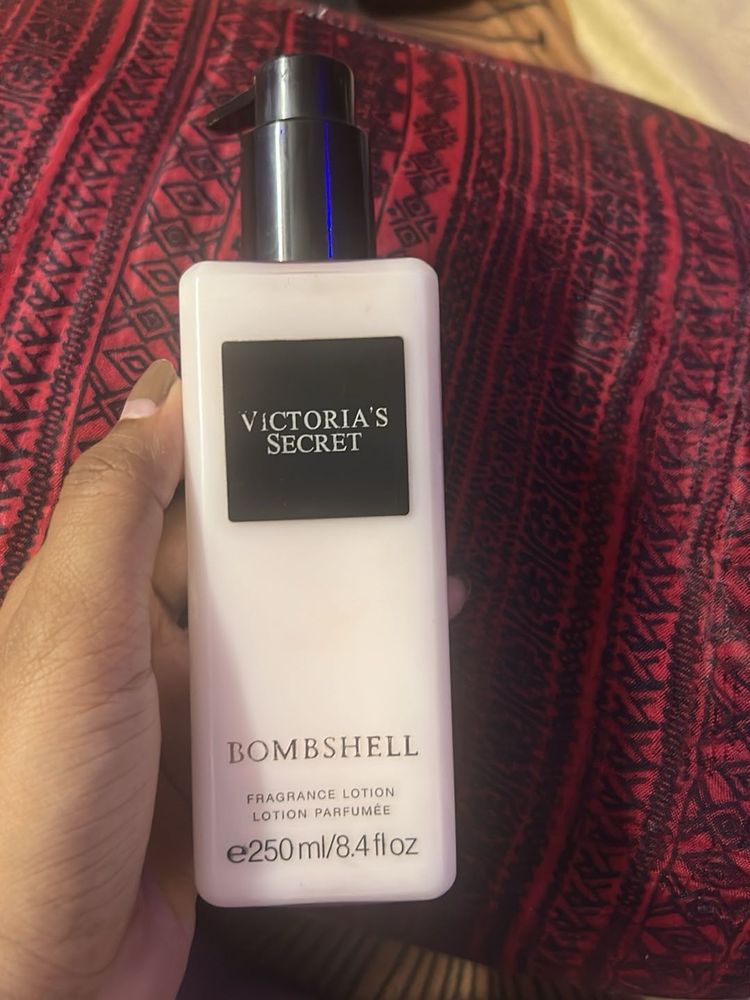Victoria&#39;s Secret Bombshell Lotion