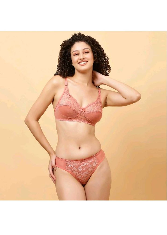 🟩NEW PRODUCT 🟩Peach Lingerie Set