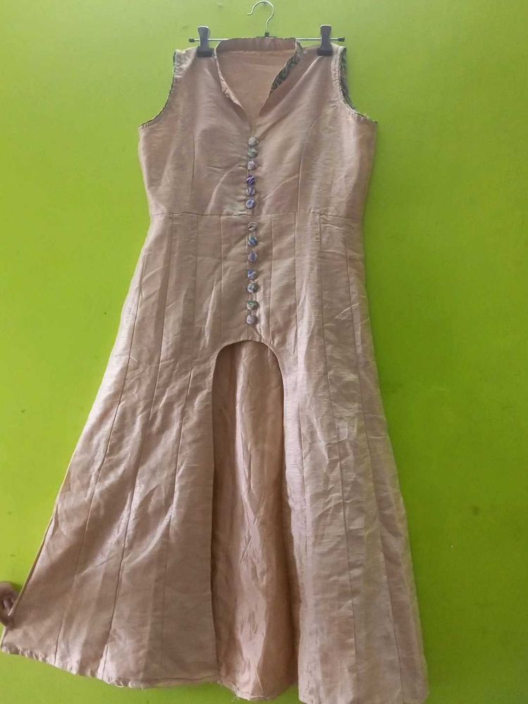 Elegant Sleeveless Dress