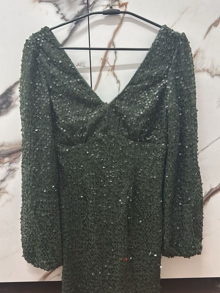 Elegant Green Sequin Party Dress