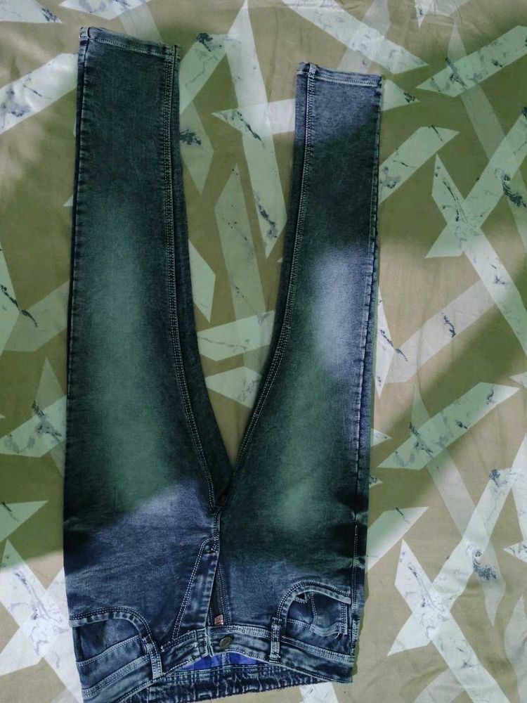 Stylish Dark Wash Jeans