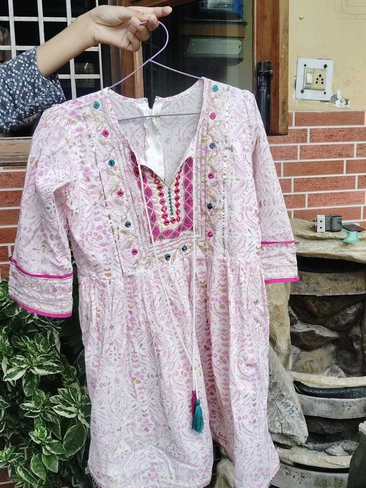 Embroidered Kurta
