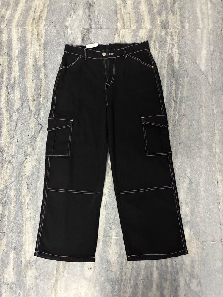 Black Heavy Fabric Cargo Style Pants