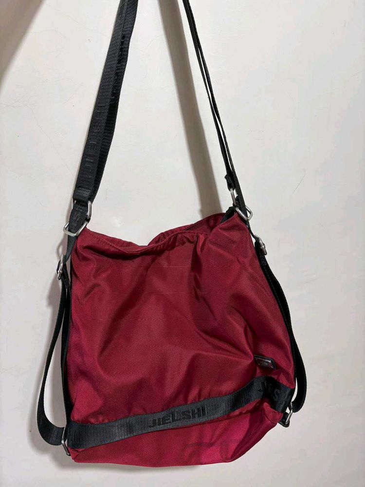 -`♡´-Red Crossbody Bag