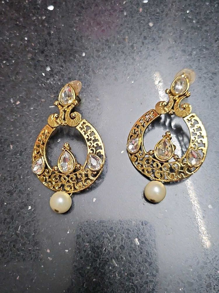 Elegant Gold-Tone Dangle Earrings